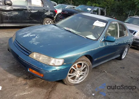 1994 Honda Accord Lx/Ex из США, поврежденный, VIN 1HGCD5631RA068896